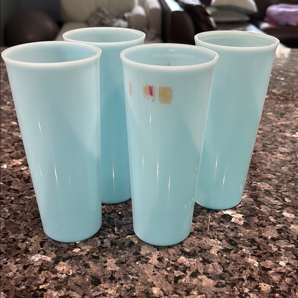 Tupperware Other - Tupperware 16oz Tupperware Set